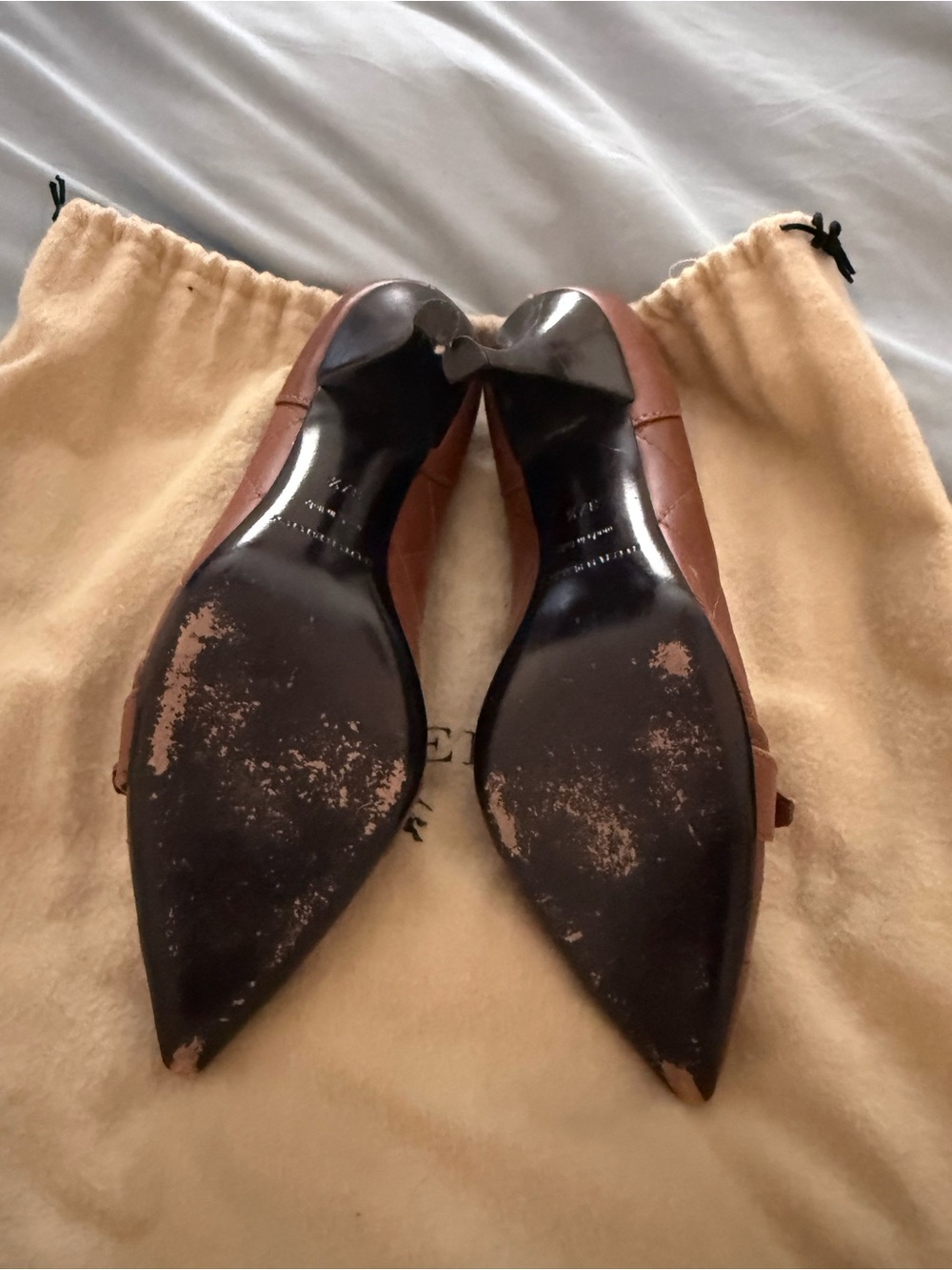 Burberry Chestnut Pointed Toe Leather Heels with Buckle - Picture 4 of 5